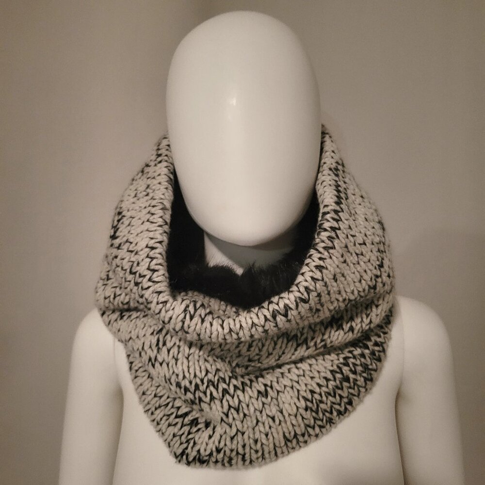 Reversible Snood / Scarf / Neck Warmer with Faux Fur